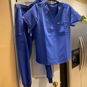 Women’s Medium Gently Used